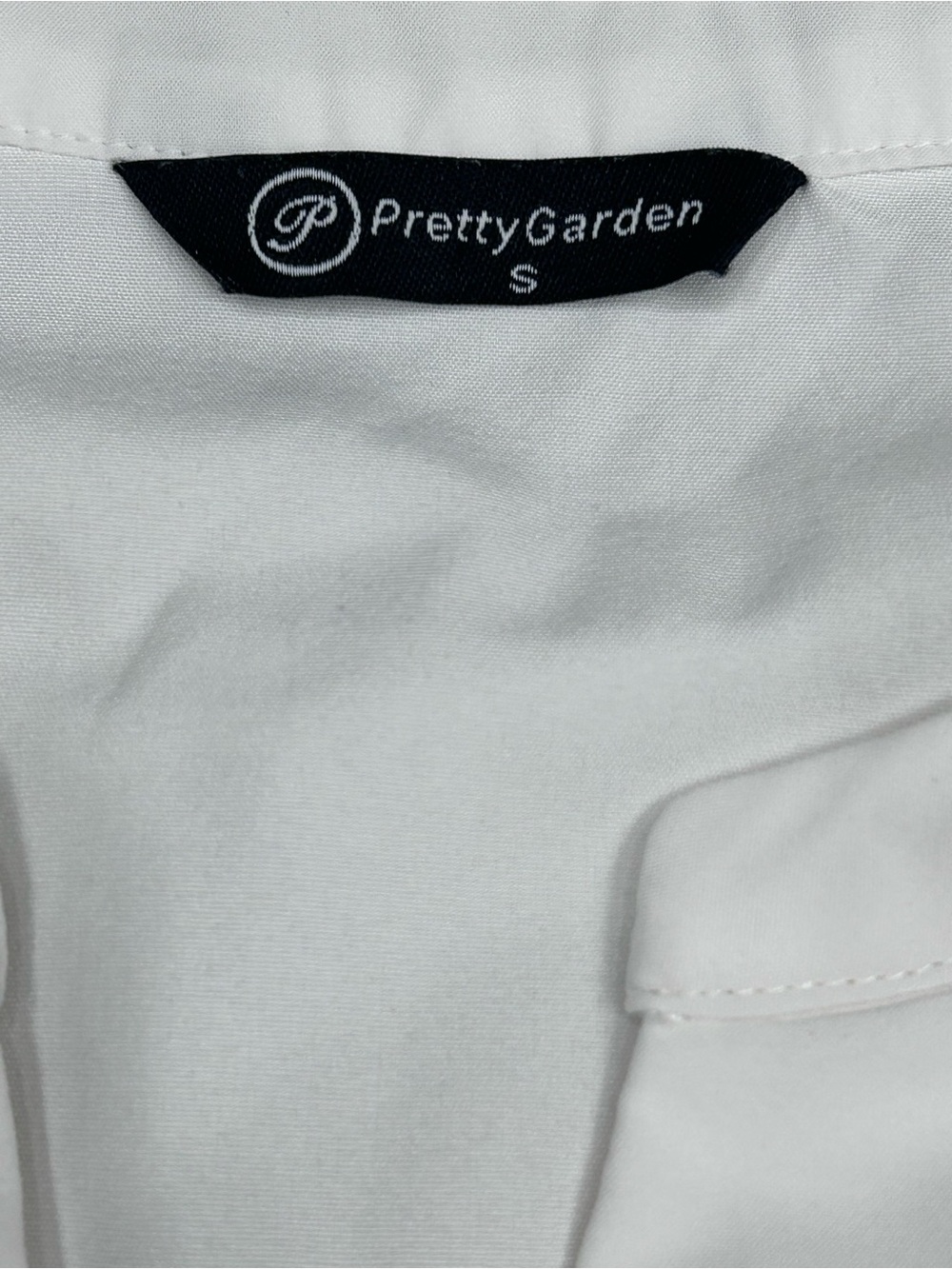 Pretty Garden White Summer Dress Short Sleeve Buttons Size Small Flowy - Picture 3 of 6